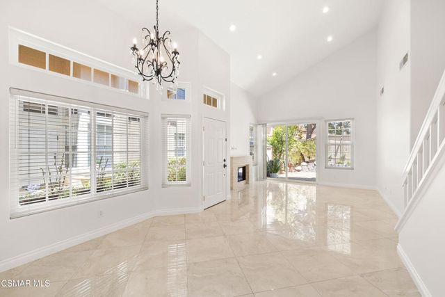 4839 La Vella Drive, Oak Park, CA 91377