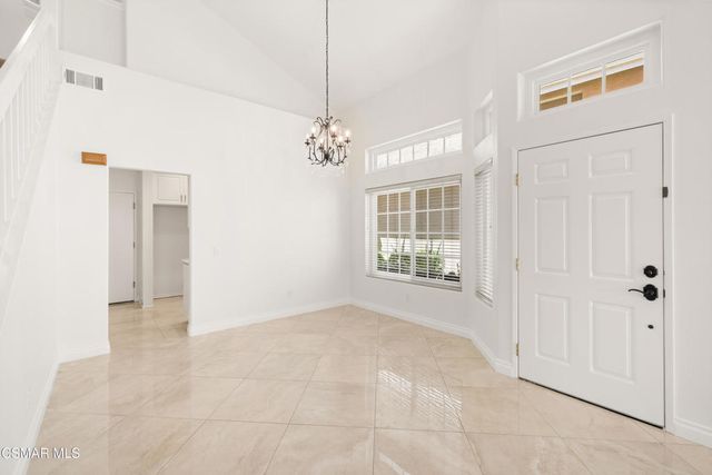4839 La Vella Drive, Oak Park, CA 91377
