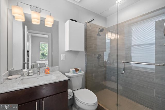 1812 NORTH CAPITOL ST NW #302, Washington, DC 20002