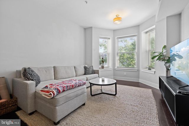 1812 NORTH CAPITOL ST NW #302, Washington, DC 20002