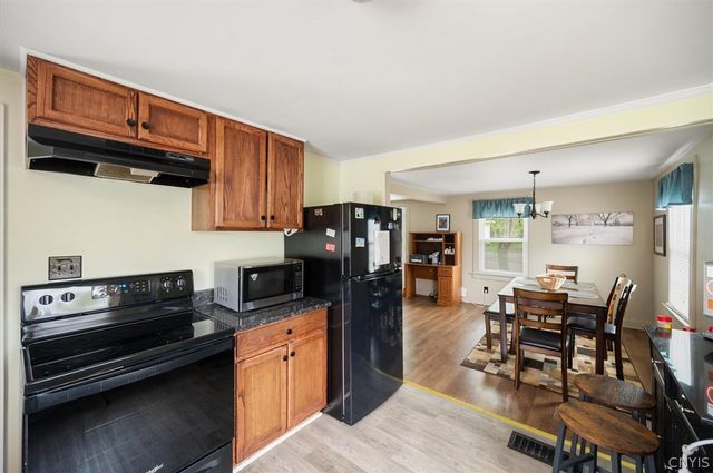 5 Columbia Circle, German Flatts, NY 13407