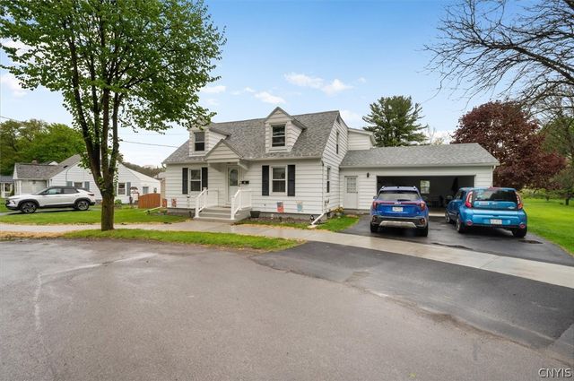 5 Columbia Circle, German Flatts, NY 13407