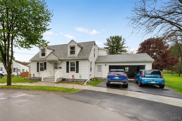 5 Columbia Circle, German Flatts, NY 13407