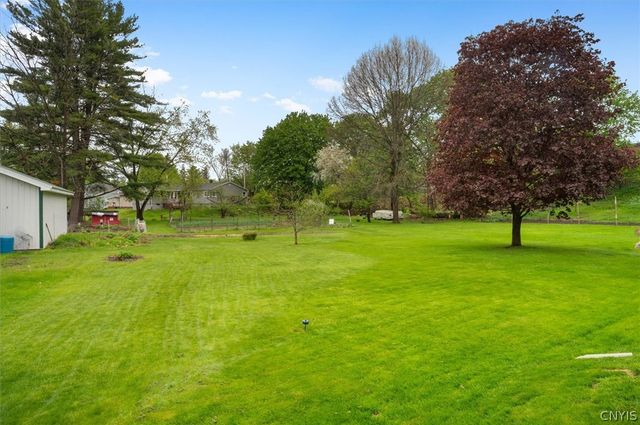 5 Columbia Circle, German Flatts, NY 13407