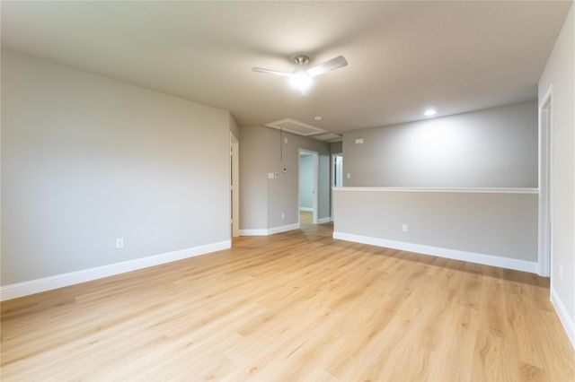 2907 Valiant Scene Court, Houston, TX 77038