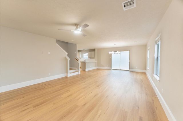 2907 Valiant Scene Court, Houston, TX 77038