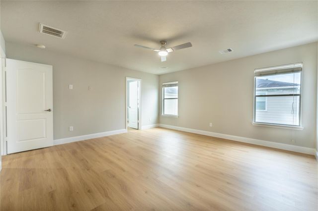 2907 Valiant Scene Court, Houston, TX 77038