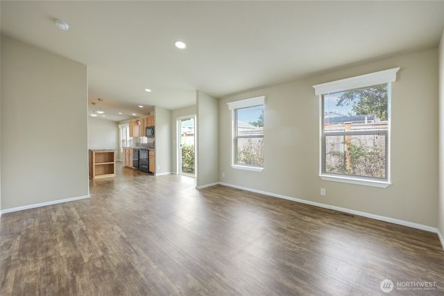 3516 Meadowbrook Lane SE, Lacey, WA 98503