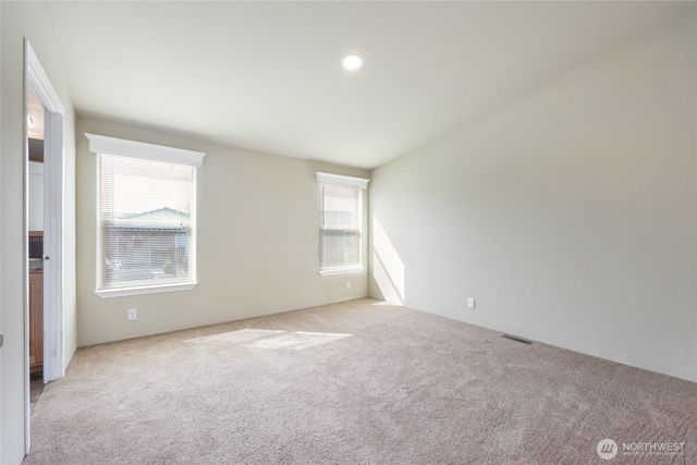 3516 Meadowbrook Lane SE, Lacey, WA 98503