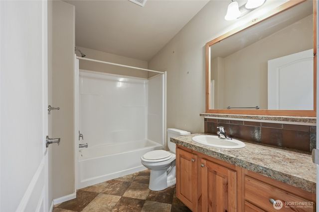 3516 Meadowbrook Lane SE, Lacey, WA 98503