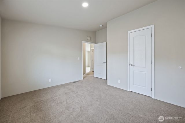 3516 Meadowbrook Lane SE, Lacey, WA 98503