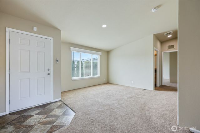 3516 Meadowbrook Lane SE, Lacey, WA 98503