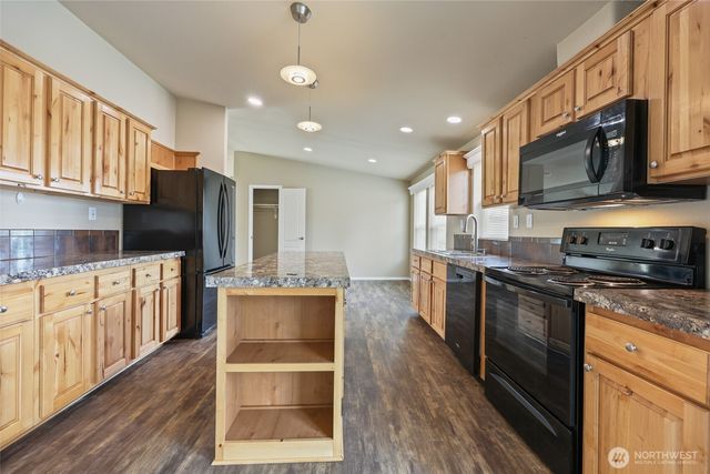 3516 Meadowbrook Lane SE, Lacey, WA 98503