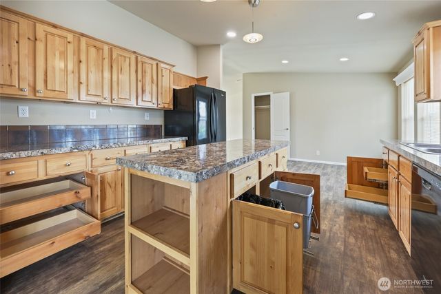 3516 Meadowbrook Lane SE, Lacey, WA 98503