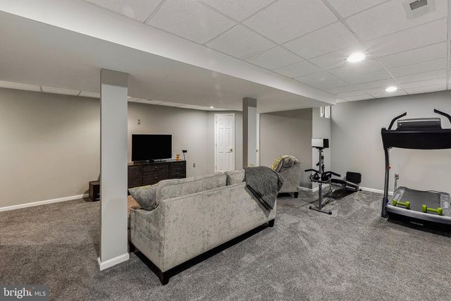 109 BRADDOCK LN, Deptford, NJ 08096