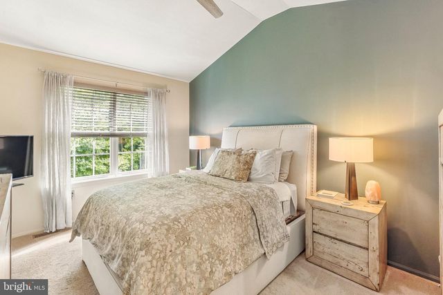 109 BRADDOCK LN, Deptford, NJ 08096