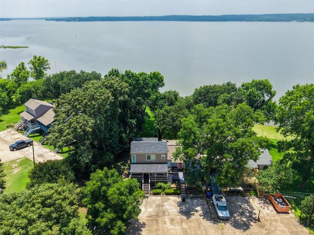336 Peach Island Road, Trinity, TX 75862