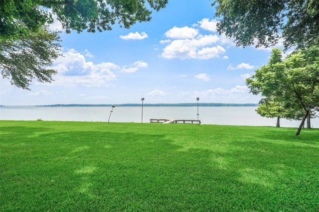 336 Peach Island Road, Trinity, TX 75862