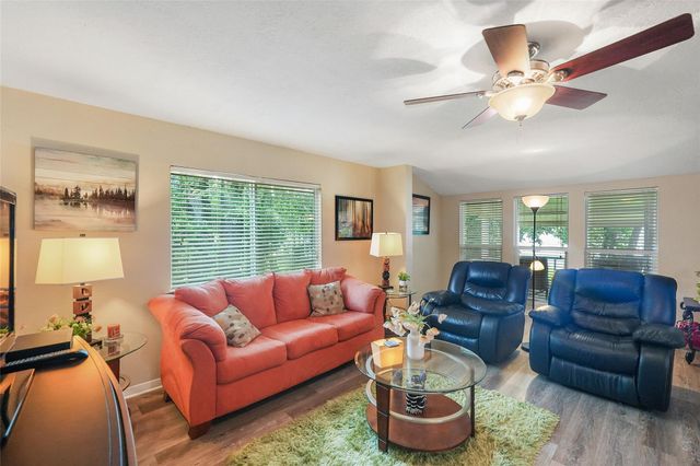 336 Peach Island Road, Trinity, TX 75862