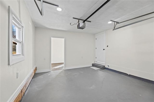 537 N 80th Place, Kansas City, KS 66112