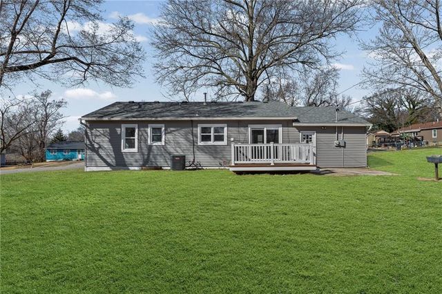 537 N 80th Place, Kansas City, KS 66112