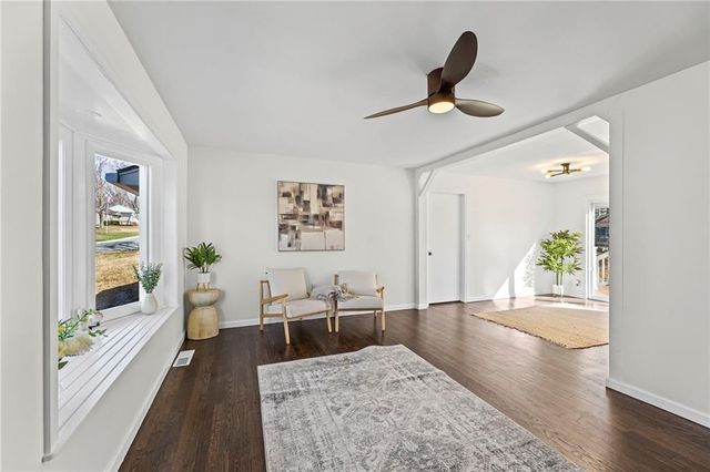 537 N 80th Place, Kansas City, KS 66112