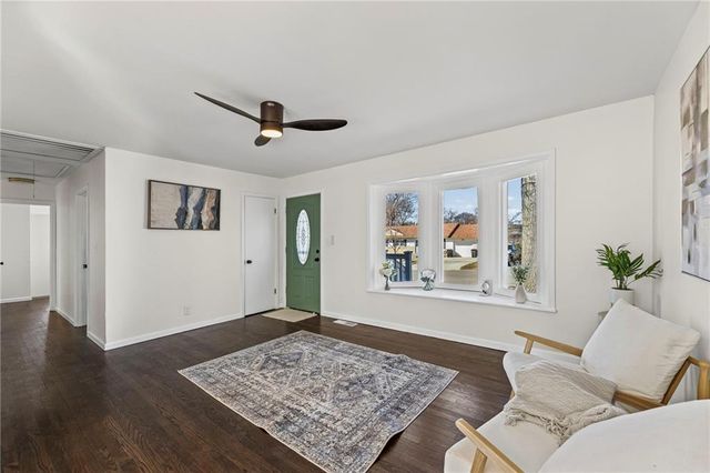 537 N 80th Place, Kansas City, KS 66112