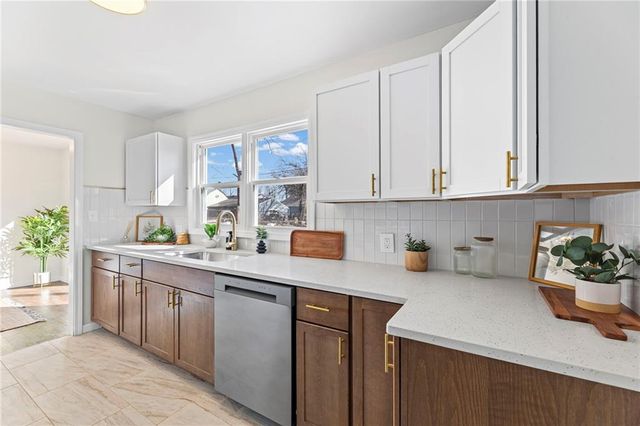 537 N 80th Place, Kansas City, KS 66112