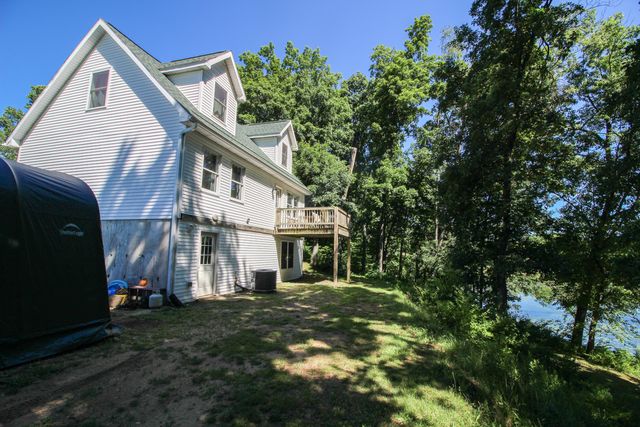 60061 Shafer Brothers Road, Fabius Twp, MI 49093