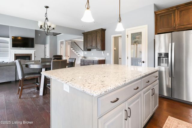 6204 Maddox Blvd, Prospect, KY 40059