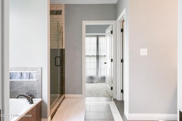 6204 Maddox Blvd, Prospect, KY 40059