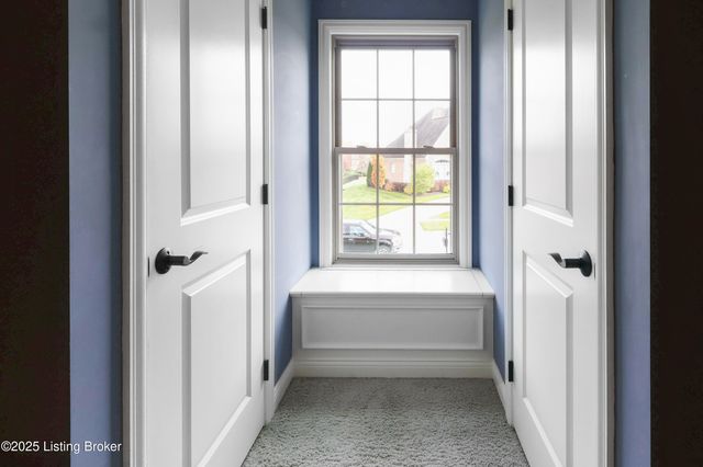 6204 Maddox Blvd, Prospect, KY 40059