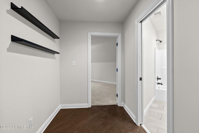 6204 Maddox Blvd, Prospect, KY 40059