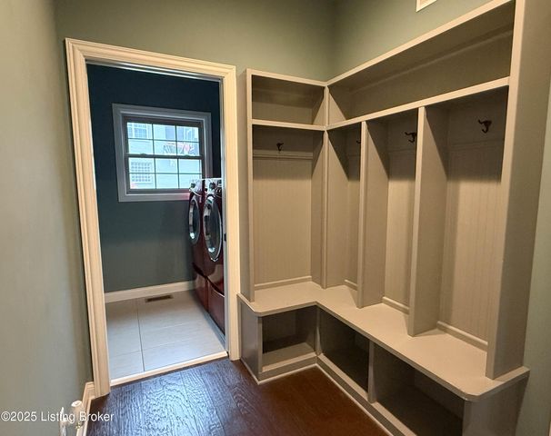 6204 Maddox Blvd, Prospect, KY 40059