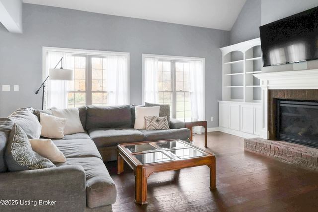 6204 Maddox Blvd, Prospect, KY 40059