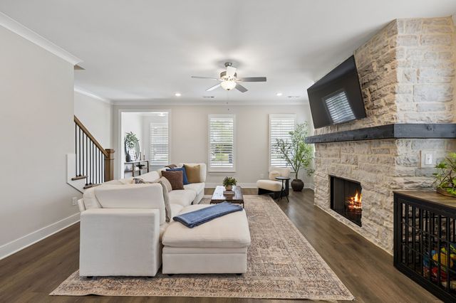 3287 Sassafras Ln, Thompsons Station, TN 37179