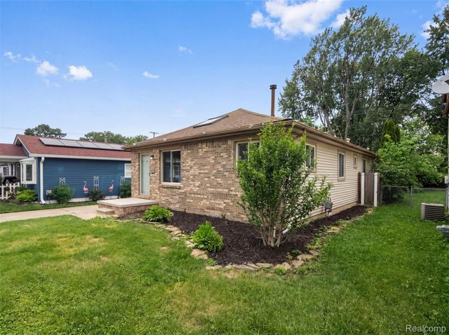 33522 Fernwood Street, Westland, MI 48186