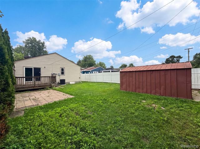 33522 Fernwood Street, Westland, MI 48186