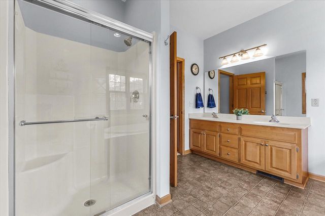 W154S7609 Rain Tree COURT, Muskego, WI 53150