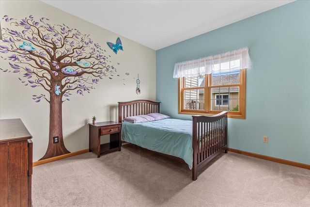 W154S7609 Rain Tree COURT, Muskego, WI 53150