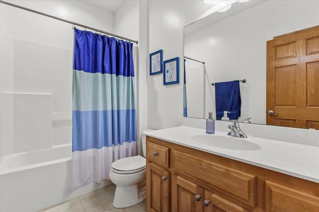 W154S7609 Rain Tree COURT, Muskego, WI 53150