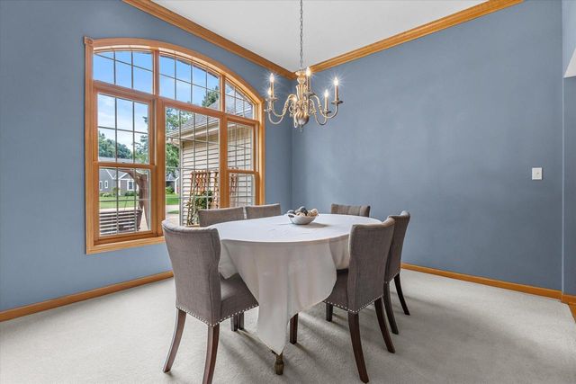 W154S7609 Rain Tree COURT, Muskego, WI 53150