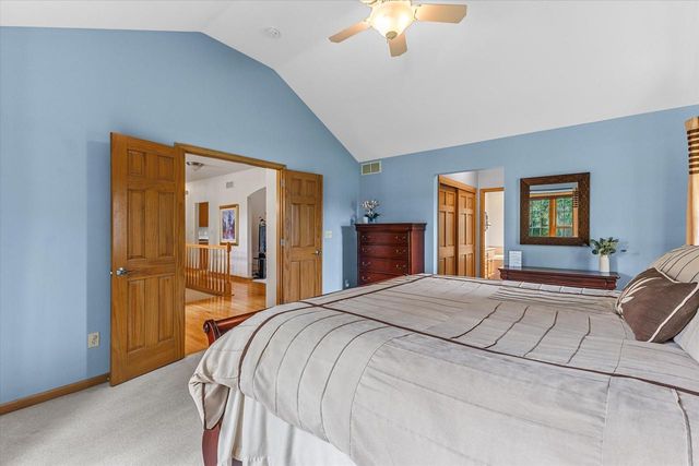 W154S7609 Rain Tree COURT, Muskego, WI 53150