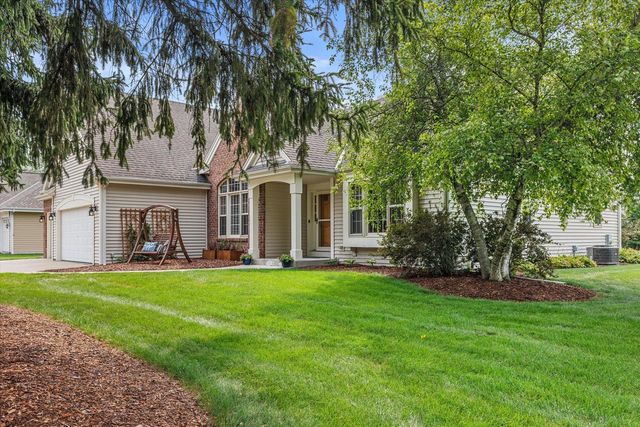 W154S7609 Rain Tree COURT, Muskego, WI 53150