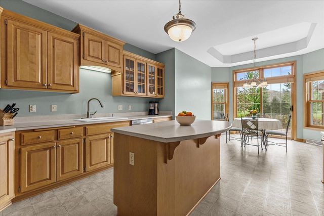 W154S7609 Rain Tree COURT, Muskego, WI 53150