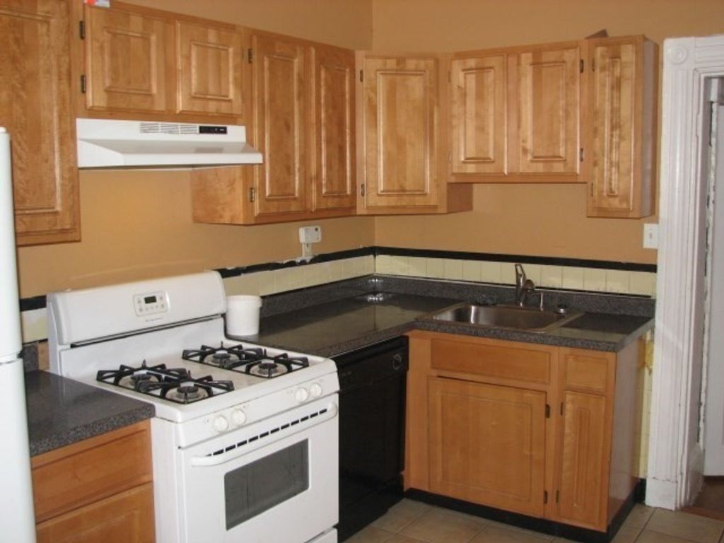 00 Crawford St 1, Boston, MA 02121