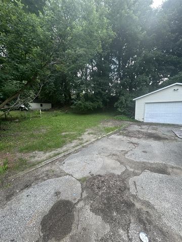 1710 Humphrey Street, Kalamazoo, MI 49001