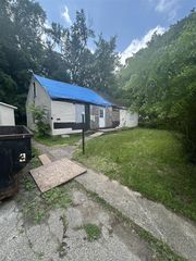 1710 Humphrey Street, Kalamazoo, MI 49001