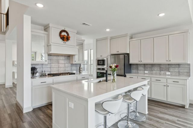 110 Keane Court, Mansfield, TX 76063