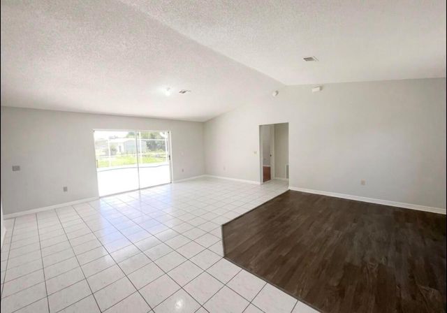1750 EVERGREEN Court, Kissimmee, FL 34746